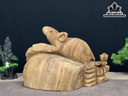 Tượng Chuột Phong Thủy Gỗ Ngọc Am Cao 22 Ngang 32 Sâu 14 (cm)