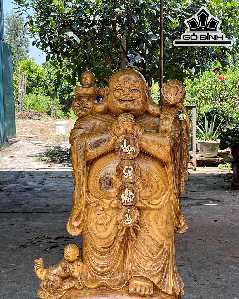 Tượng Phật Di Lặc Chúc Phúc Gỗ Cẩm Vàng Cao 108 Ngang 62 Sâu 32 (cm)