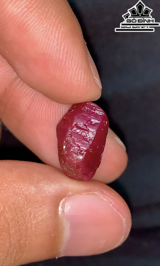 Tinh Thể Đá Ruby 13,3cts