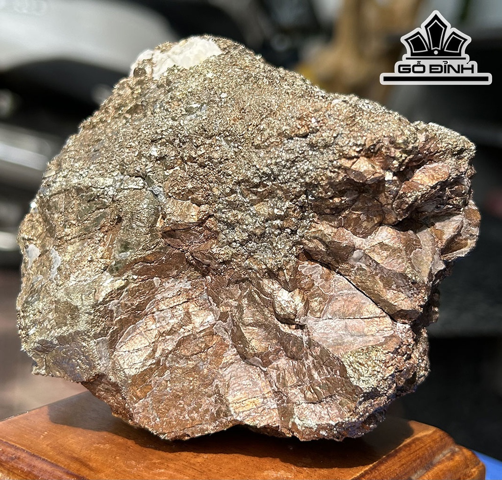 Tinh Thể Đá Pyrite Cao 14 (cm) 1,65kg