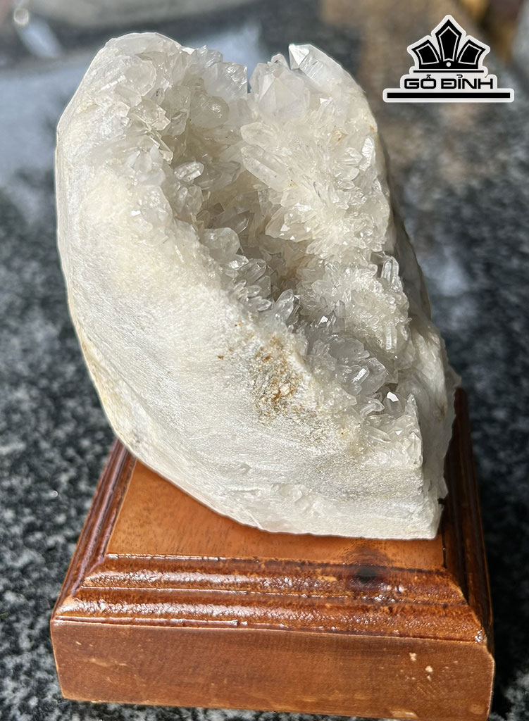 Tinh Thể Đá Thạch Anh Trắng Cao 14 (cm) 1,5kg