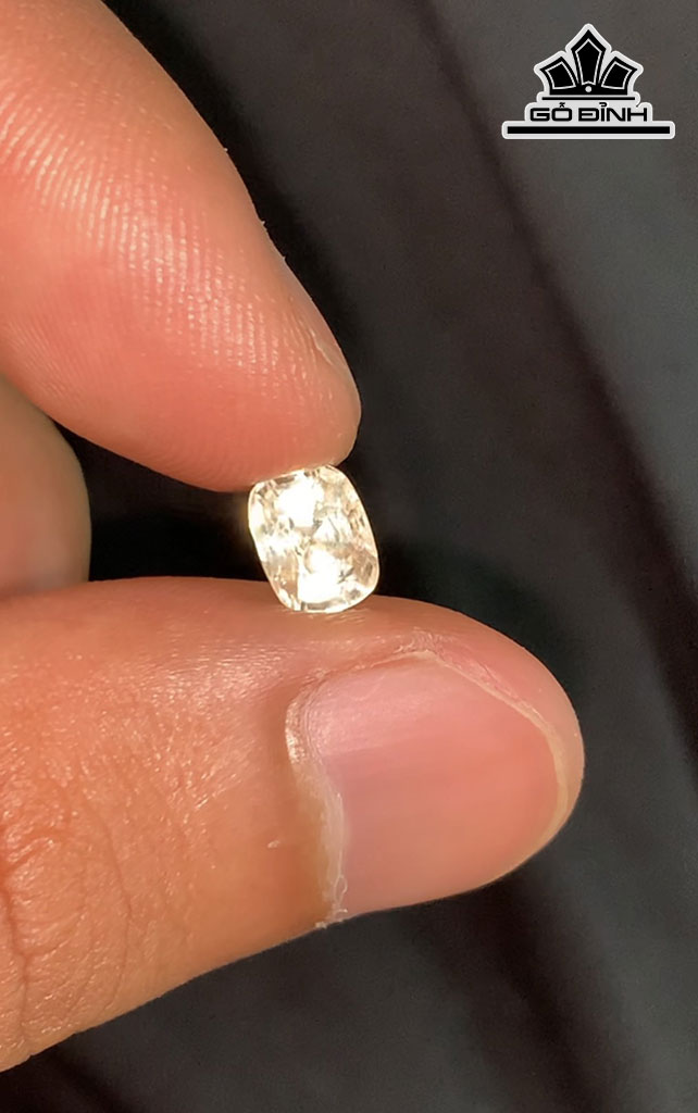 Viên Đá Đá Sapphire 1,7cts