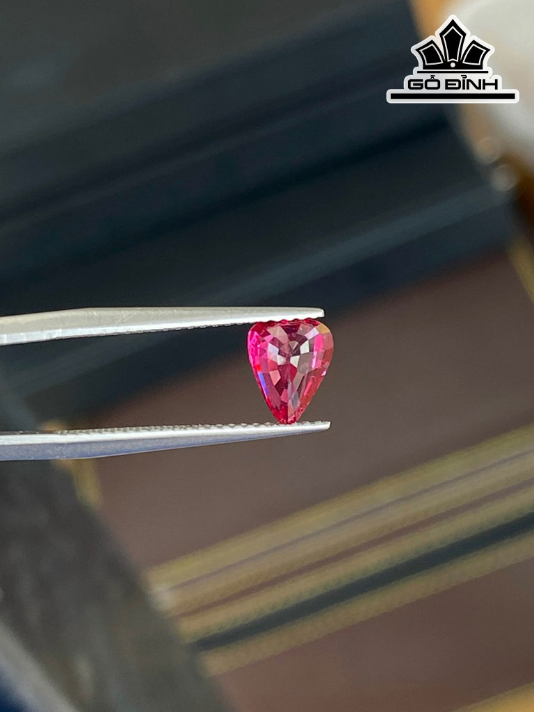 Viên Đá Spinel 1,12cts