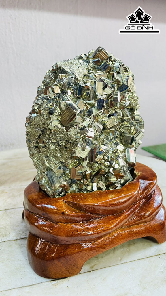 Tinh Thể Đá Pyrite Cao 17 Ngang 13 (cm) 2,8kg