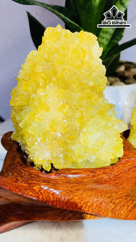 Tinh Thể Đá Thạch Anh Vàng Cao 16 Ngang 18 (cm) 1,5kg