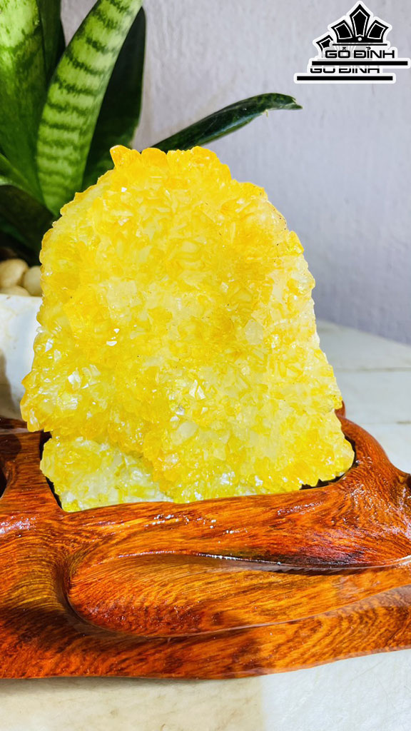 Tinh Thể Đá Thạch Anh Vàng Cao 16 Ngang 18 (cm) 1,5kg