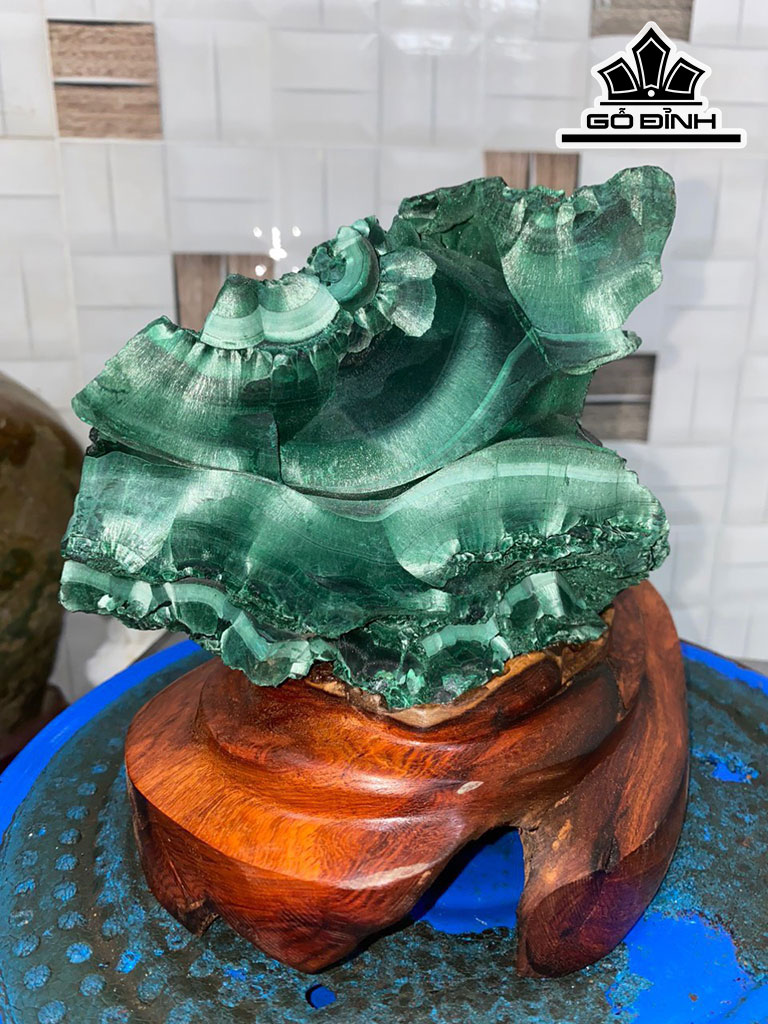 Tác Phẩm Đá Malachite Cao 17 Ngang 20 (cm)4,3kg