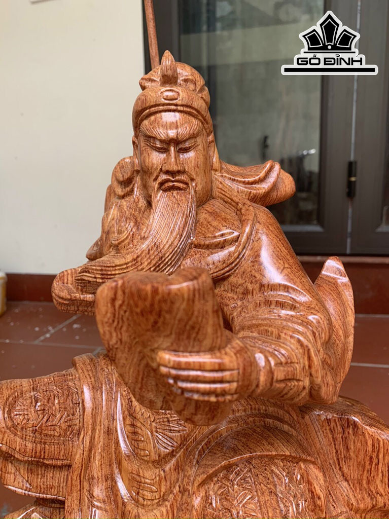 Tượng Quan Công Đọc Sách Gỗ Hương Cao 30 Ngang 15 Sâu 12 (cm)