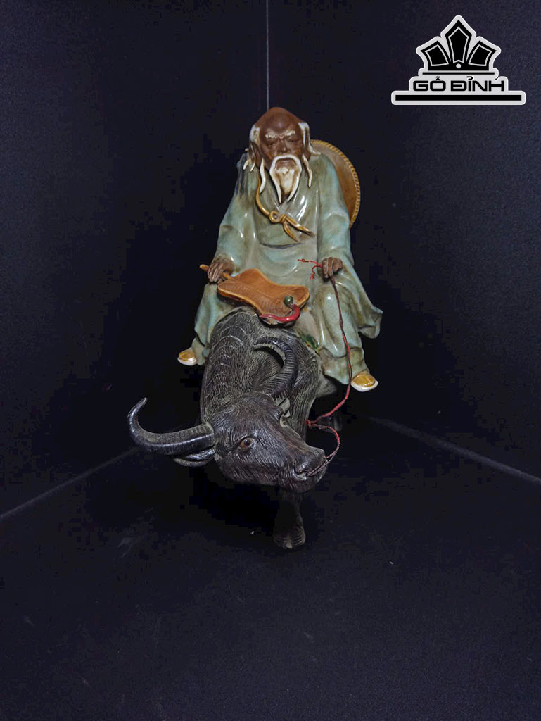 Tượng Lão Tử Cưỡi Trâu Gốm Phật Sơn Cao 40 Ngang 38 Sâu 20 (cm)