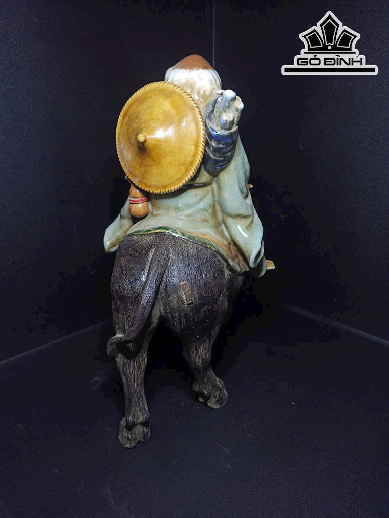 Tượng Lão Tử Cưỡi Trâu Gốm Phật Sơn Cao 40 Ngang 38 Sâu 20 (cm)