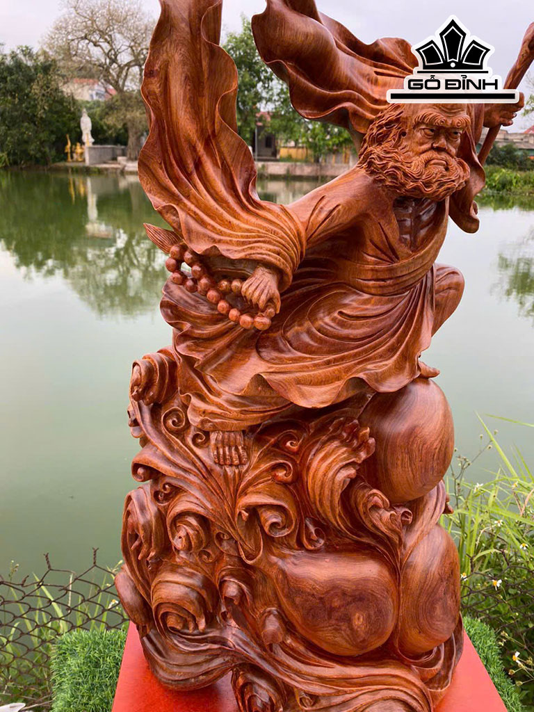 Tượng Đạt Ma Gỗ Hương Cao 86 Ngang 46 Sâu 26 (cm)