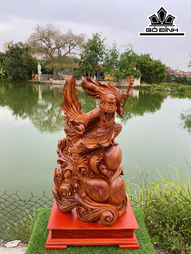 Tượng Đạt Ma Gỗ Hương Cao 86 Ngang 46 Sâu 26 (cm)