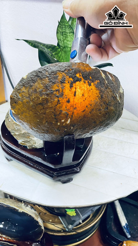 Bát Tụ Bảo Đá Mã Não Cao 20 Ngang 17 (cm) 2,7kg