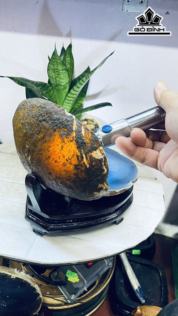 Bát Tụ Bảo Đá Mã Não Cao 20 Ngang 17 (cm) 2,7kg