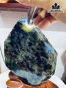 Tác Phẩm Đá Xà Cừ (Labradorite) Cao 32 Ngang 18 (cm) 3,8kg