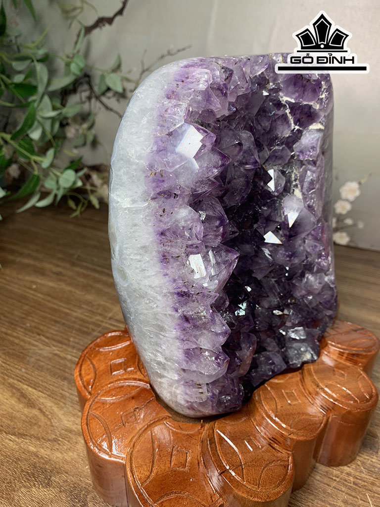 Tinh Thể Đá Thạch Anh Tím Cao 25 Ngang 33 Sâu 17 (cm) 5,6kg