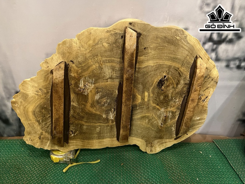Tranh Bát Mã Gỗ Nu Nghiến Ngang 52 Cao 356 Sâu 3 (cm)