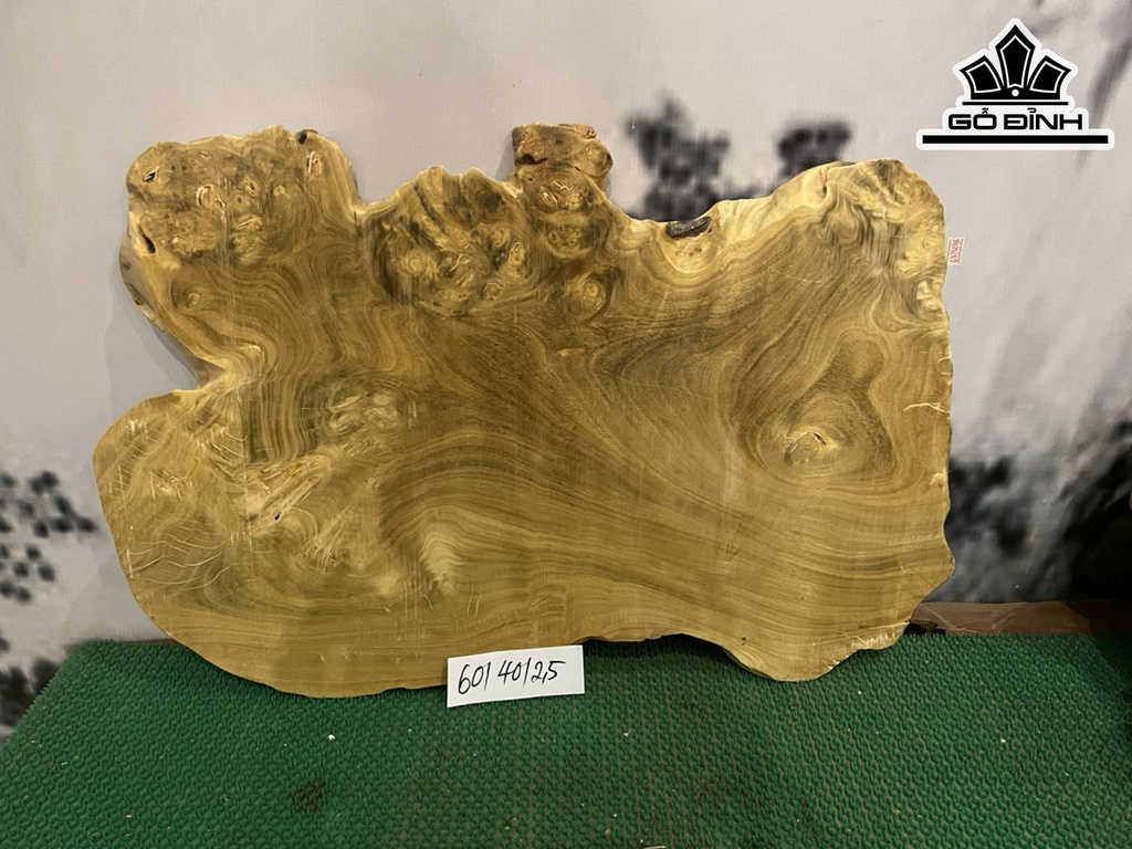 Tranh Gỗ Nu Nghiến Ngang 60 Cao 40 Sâu 2,5 (cm)
