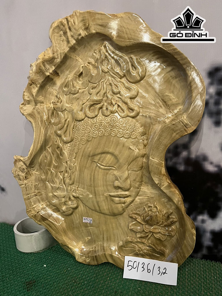 Tranh Phật Tổ Gỗ Nu Nghiến Cao 50 Ngang 36 Sâu 3,2 (cm)