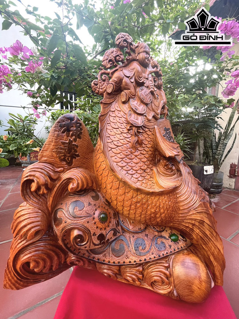 Tượng Cá Chép Tiểu Đồng Gỗ Hương Cao 58 Ngang 68 Sâu 26 (cm)