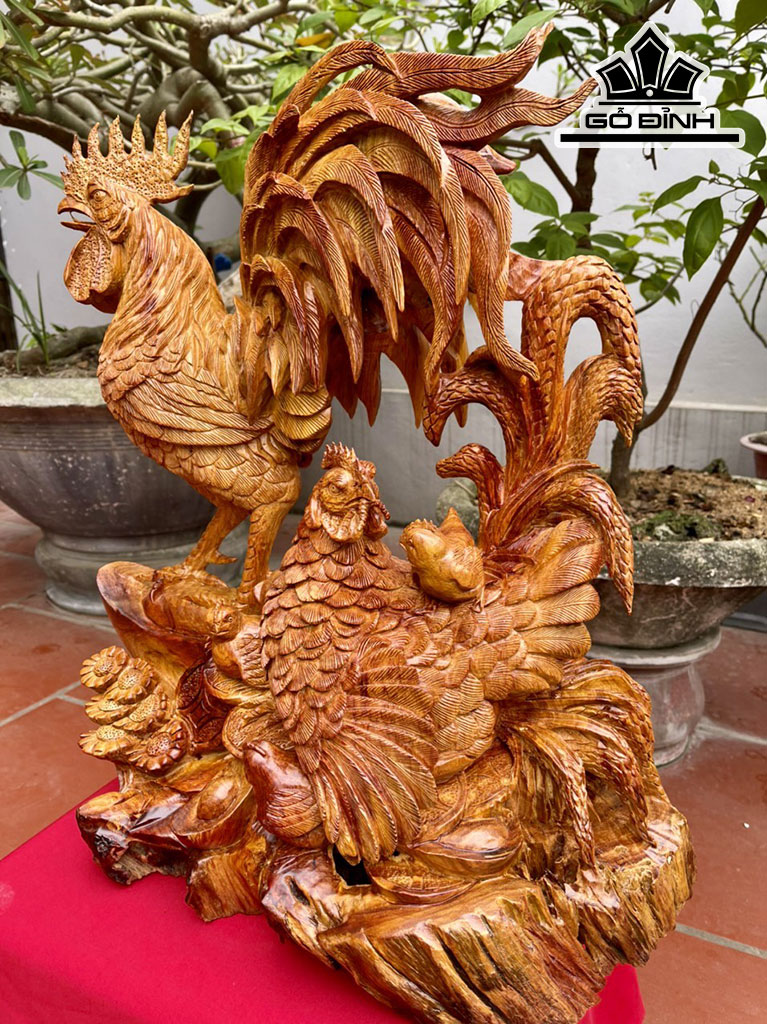Tượng Gia Đình Gà Gỗ Hương Cao 56 Ngang 52 Sâu 25 (cm)