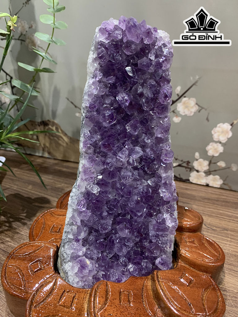 Tinh Thể Đá Thạch Anh Tím Cao 19,5 Ngang 16 Sâu 16 (cm) 1,7kg