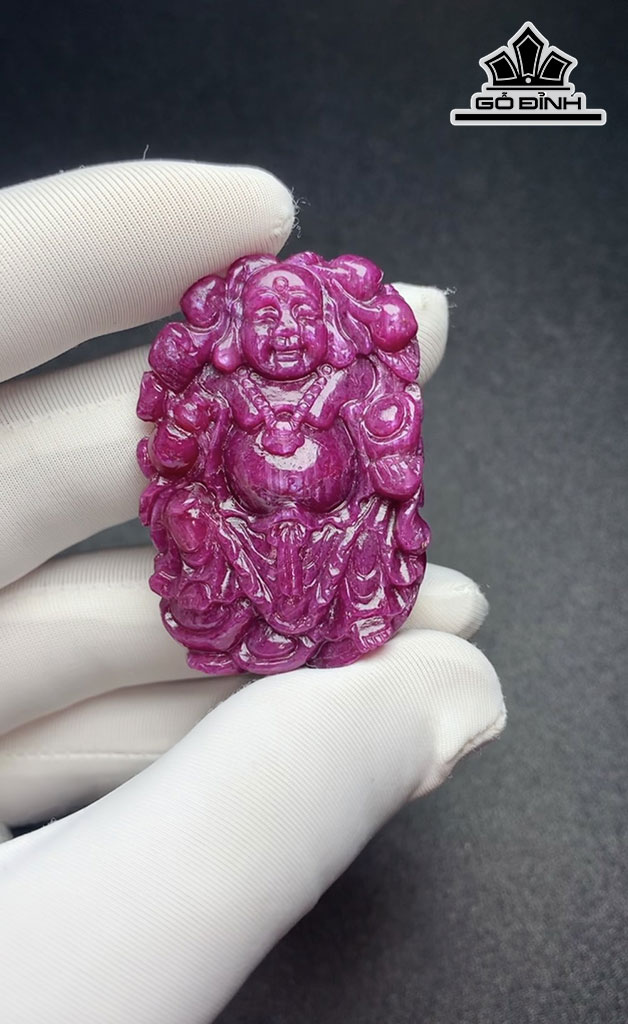 Mặt Di Lặc Đá Ruby 130cts