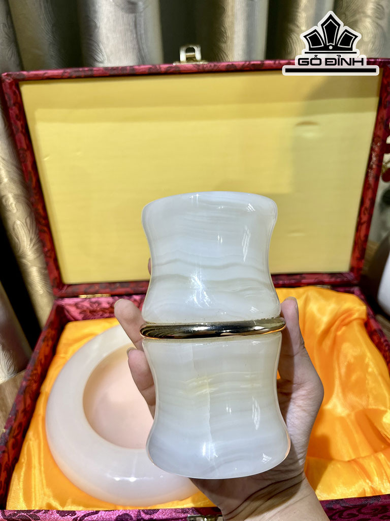 Gạt Tàn Ống Bút Đá Onyx Cao 12 - 15 (cm)