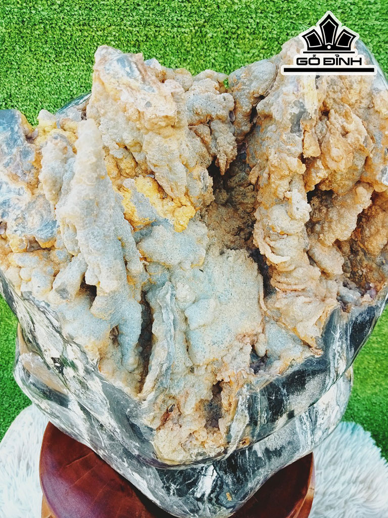 Tác Phẩm Đá Casidon Cao 58 Ngang 26 (cm)24kg