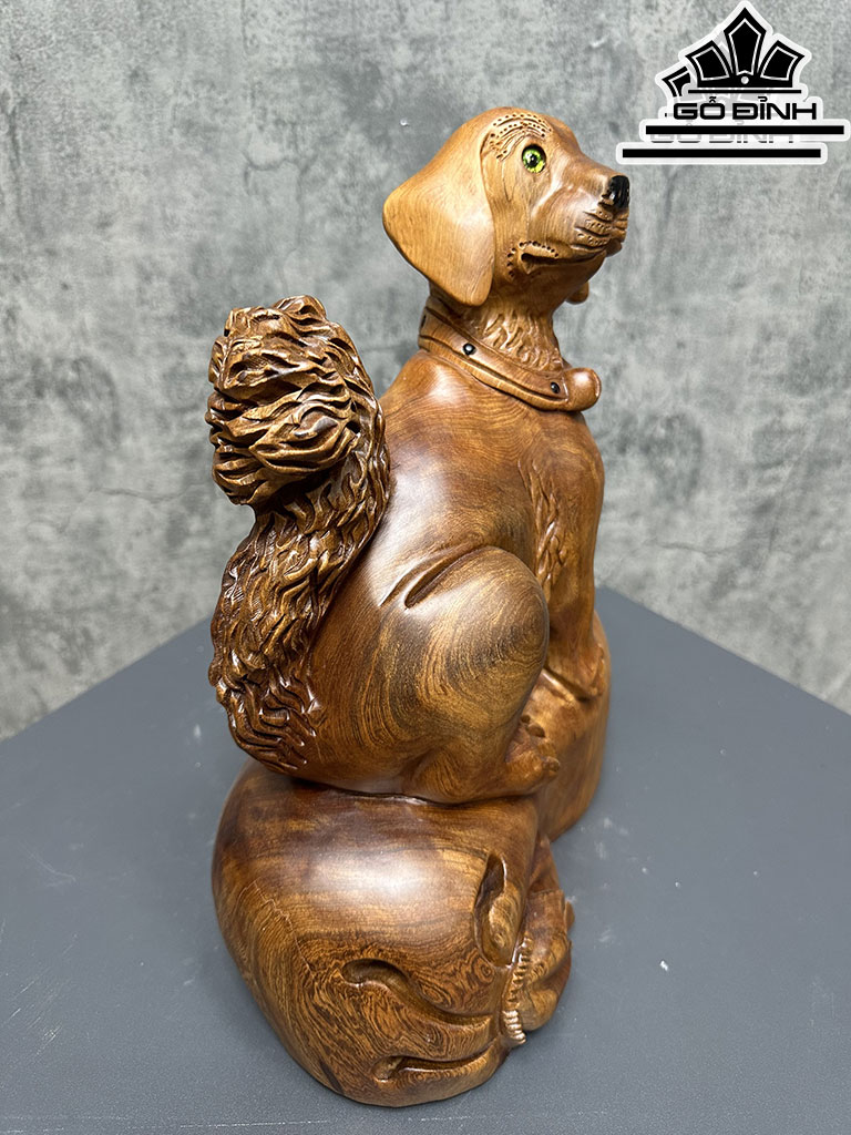Tượng Chó Gỗ Ngọc Am Cao 38 Ngang 31 Sâu 19 (cm)