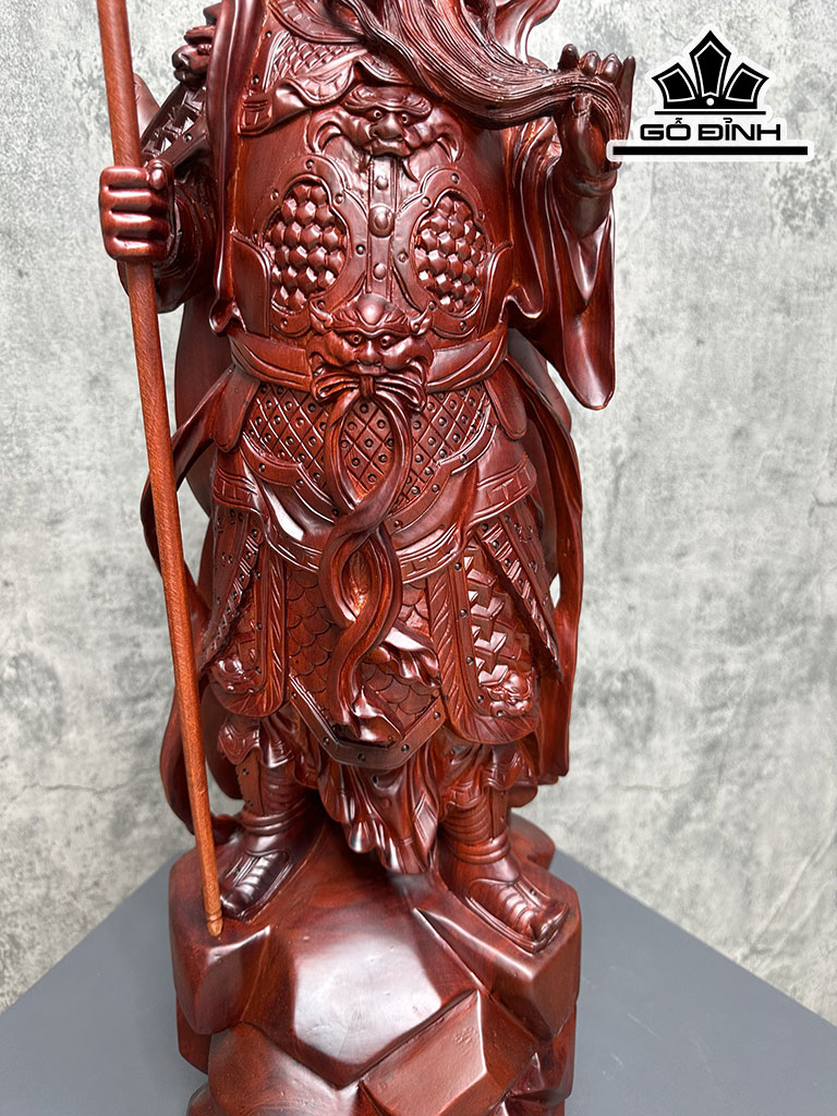 Tượng Quan Công Gỗ Tử Đàn Cao 105 (cả đao) Ngang 25 Sâu 23 (cm)