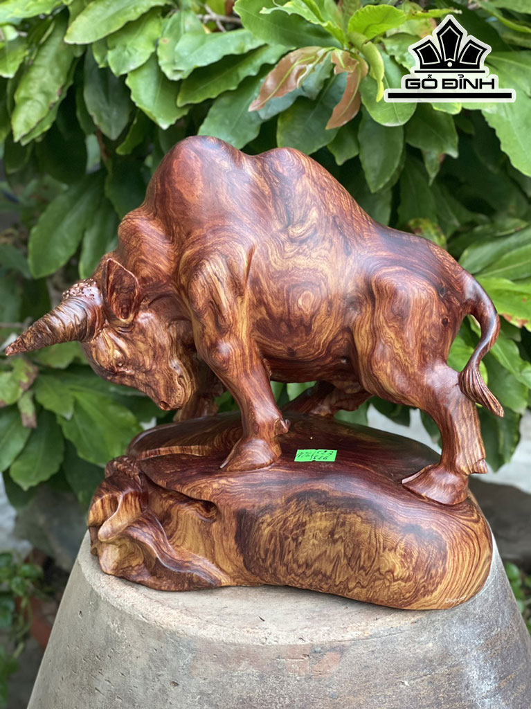 Tượng Bò Tót Gỗ Cẩm Cao 23 Ngang 26 Sâu 16 (cm)