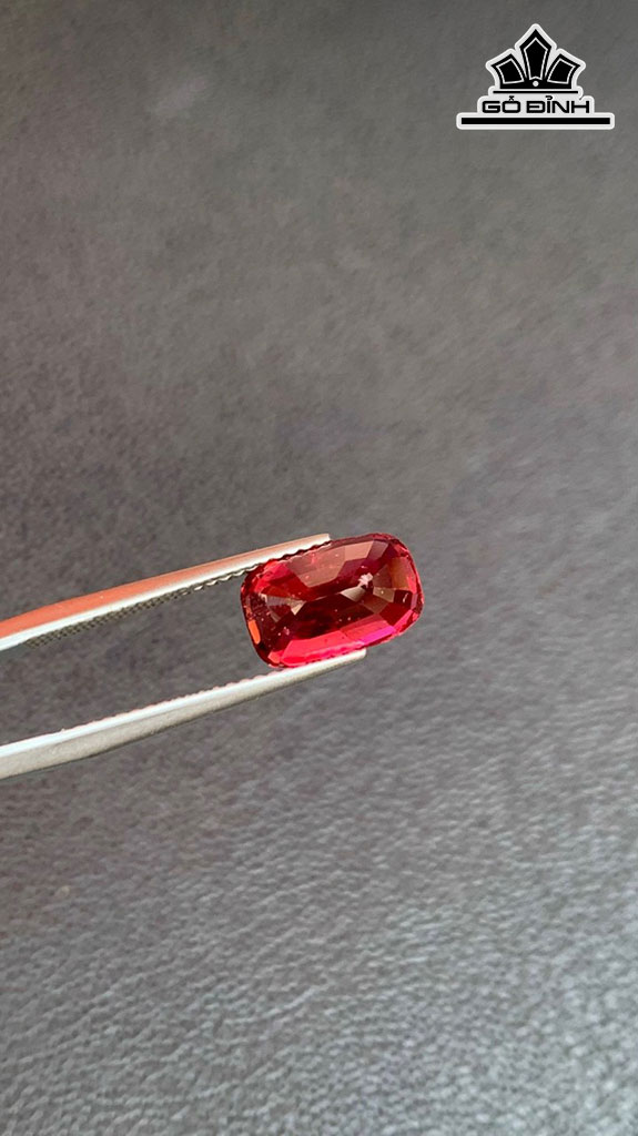 Viên Đá Spinel 4,05cts