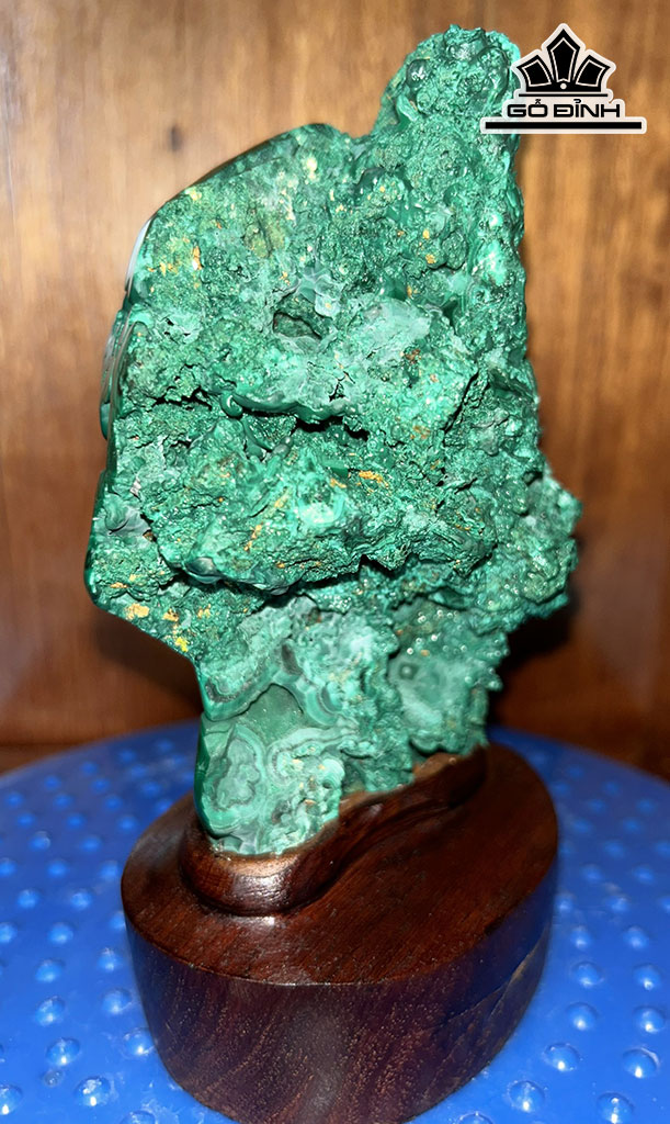 Tác Phẩm Đá Malachite Cao 17 (cm)1,08kg