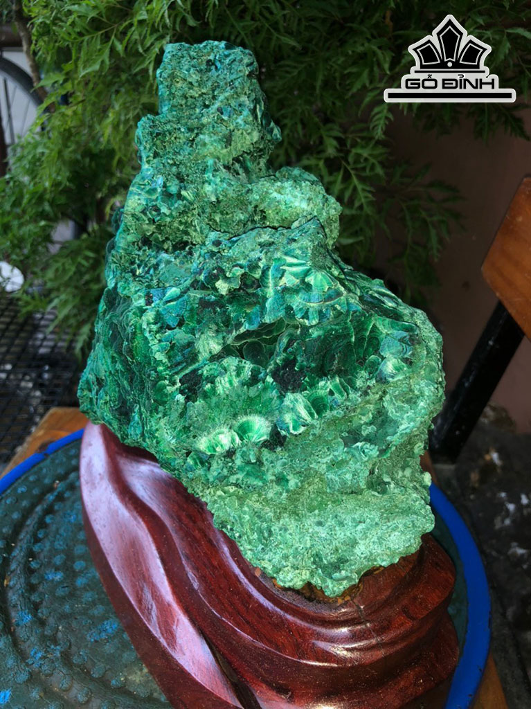 Tác Phẩm Đá Malachite Cao 25 Ngang 23 (cm) 6,2kg