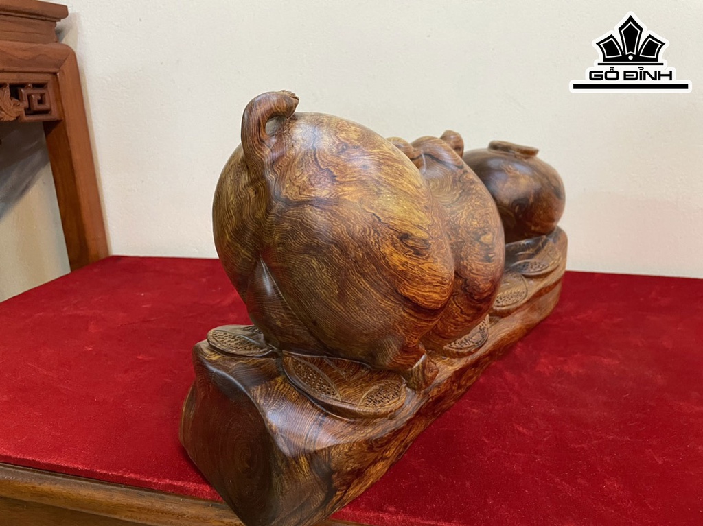 Tượng Heo Gỗ Cẩm Cao 23 Ngang 45 Sâu 16 (cm)