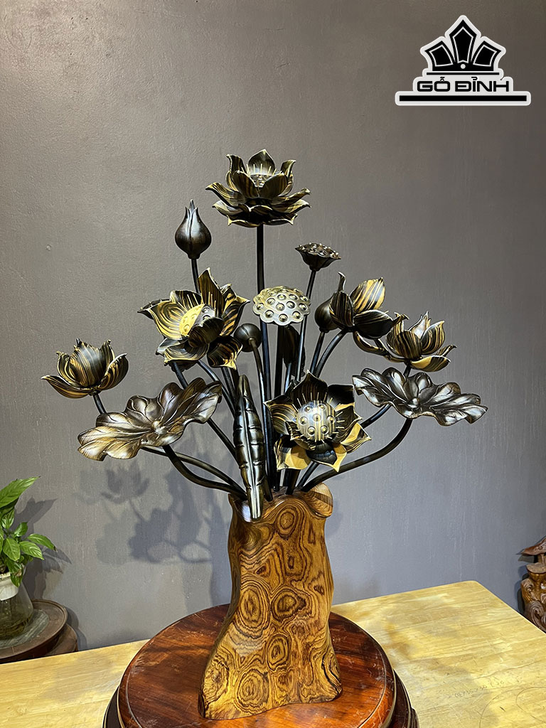 Bình Hoa Sen Gỗ Mun Hoa 17 Bông Cao 32 Ngang 23 Sâu 20 (cm)