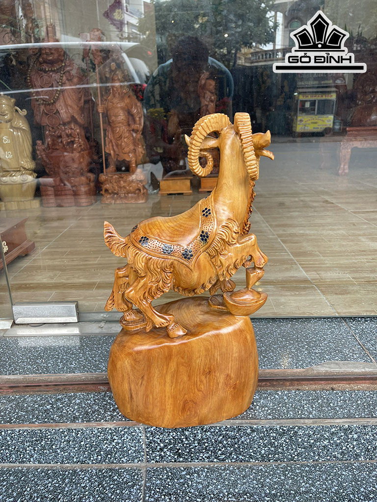 Tượng Dê Phong Thủy Gỗ Ngọc Am Cao 51 Ngang 28 Sâu 20 (cm)