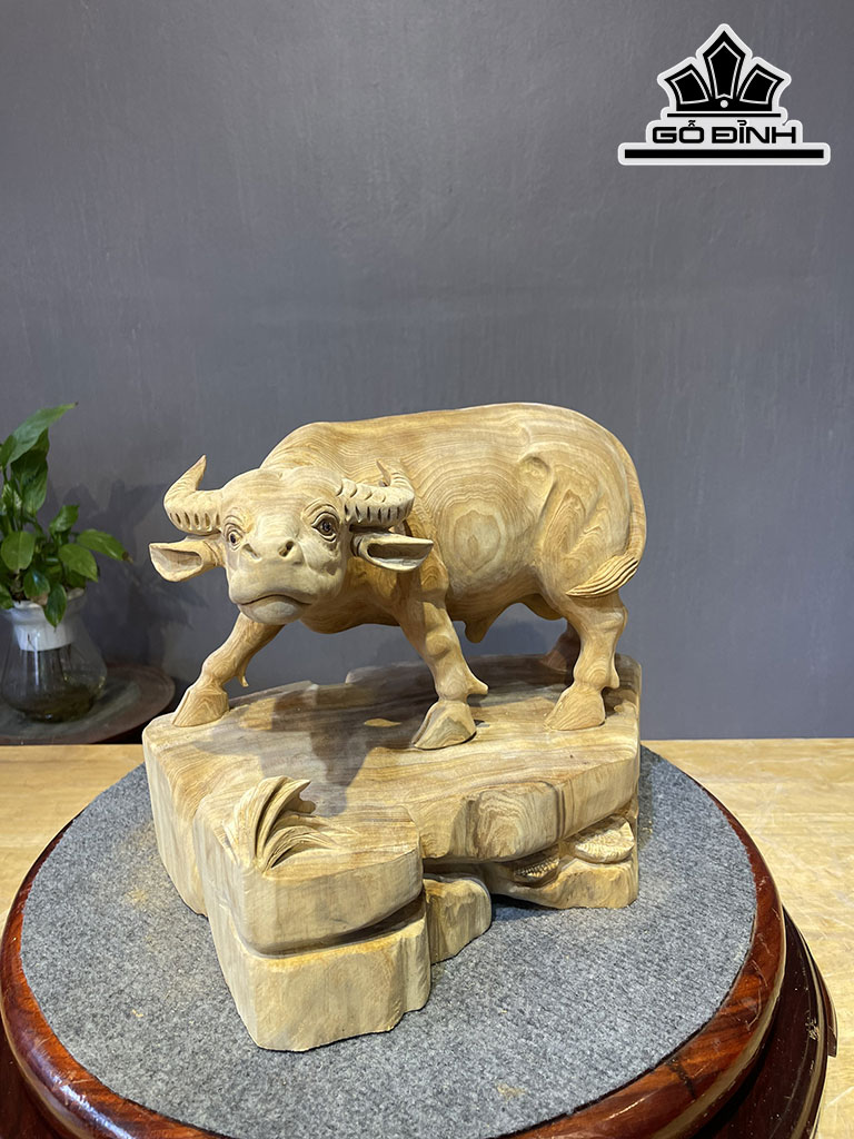 Tượng Trâu Gỗ Ngọc Am Cao 27 Ngang 35 Sâu 23 (cm)