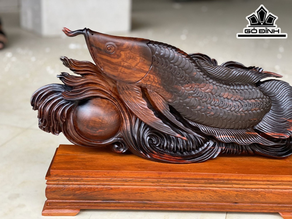 Tượng Cá Kim Long Gỗ Trắc Cao 30 Ngang 46 Sâu 12 (cm)