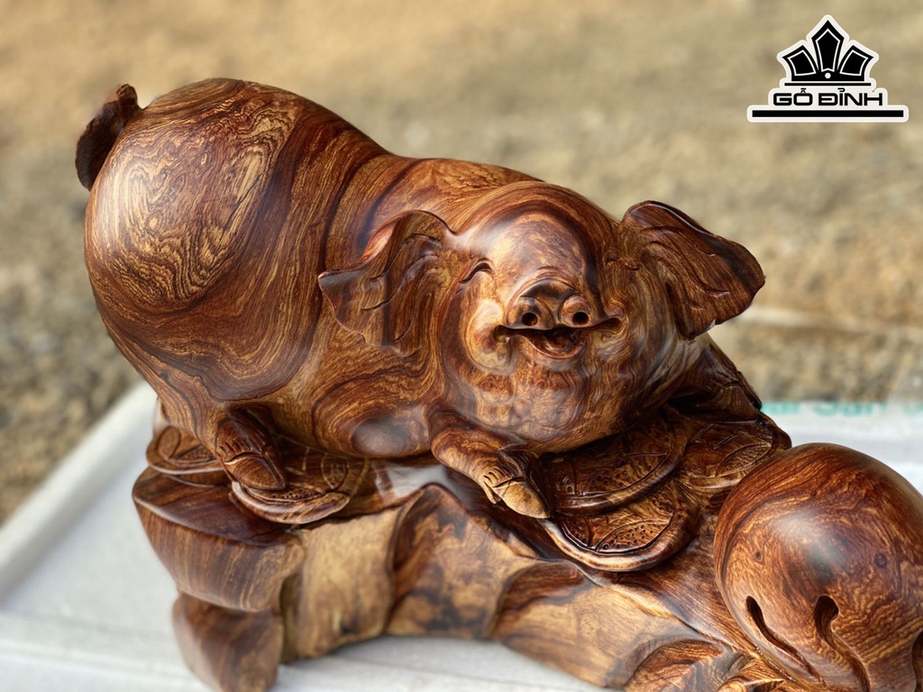 Tượng Heo Gỗ Cẩm Cao 25 Ngang 35 Sâu 15 (cm)