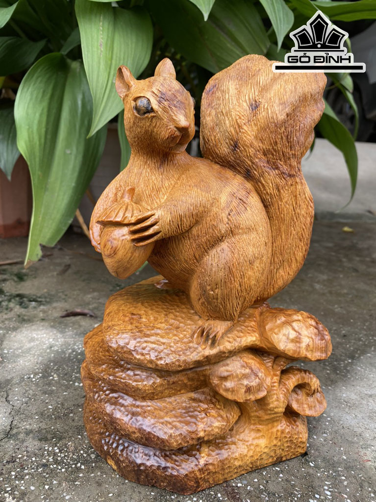 Tượng Sóc Phong Thủy Gỗ Hương Cao 25 Ngang 15 Sâu 14 (cm)