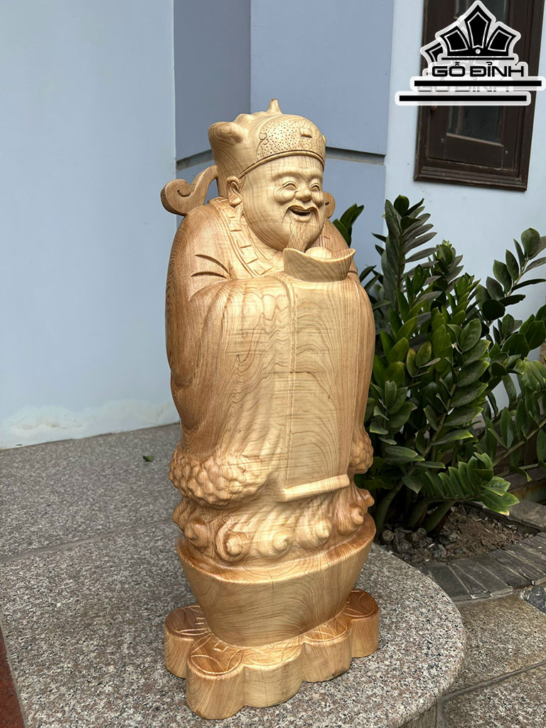 Tượng Thần Tài Gỗ Pơ Mu Cao 70 Ngang 28 Sâu 18 (cm)