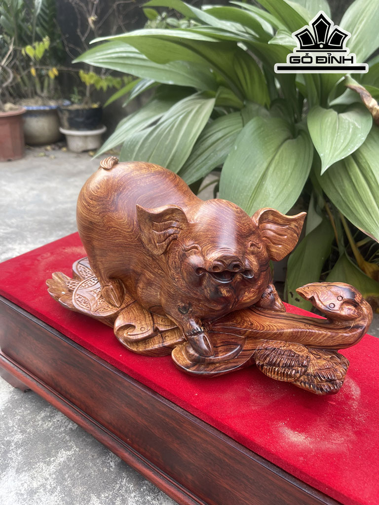 Tượng Heo Gỗ Cẩm Ngang 38 Cao 20 Sâu 22 (cm)