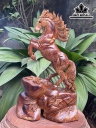 Tượng Ngựa Phong Thủy (Nhất Mã Phi Thiên) Gỗ Cẩm Cao 38 Ngang 22 Sâu 11 (cm)
