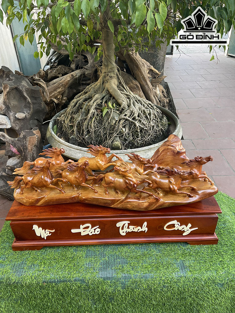 Tượng Mã Đáo Thành Công Gỗ Hương Cao 43 Ngang 80 Sâu 23 (cm)