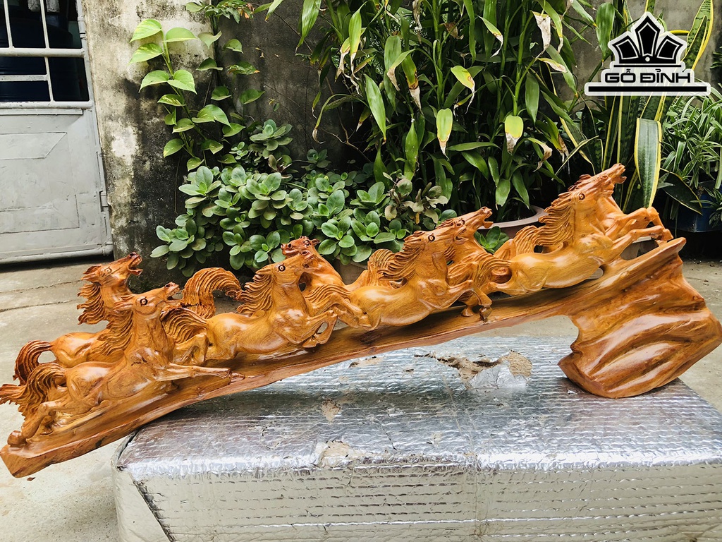 Tượng Bát Mã Gỗ Hương Cao 28 Ngang 92 Sâu 15 (cm)
