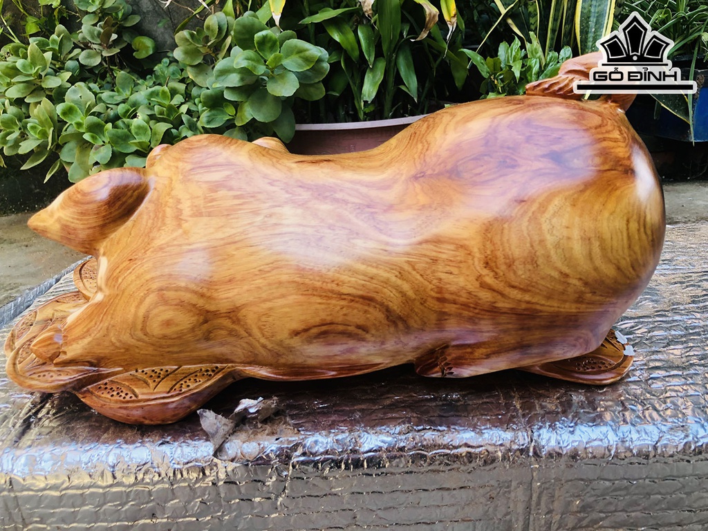 Tượng Heo Gỗ Hương Cao 19 Ngang 41 Sâu 22 (cm)