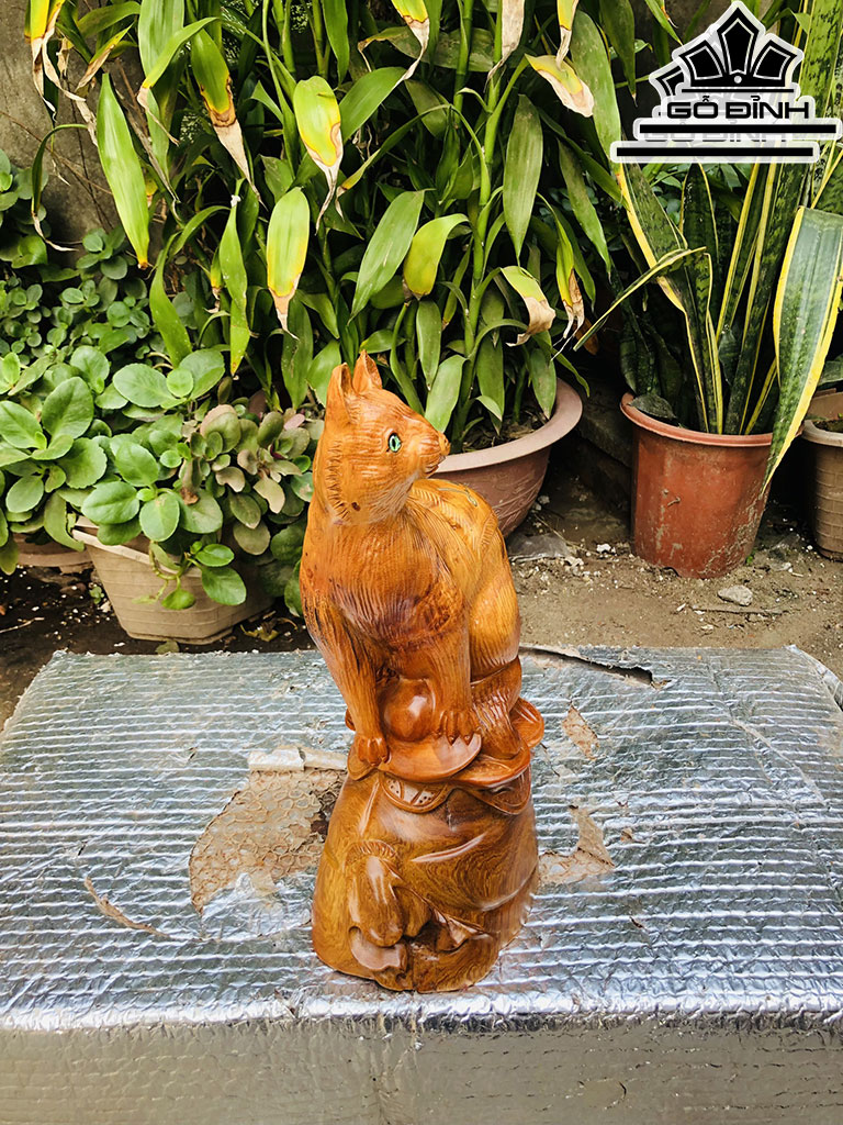 Tượng Mèo Gỗ Hương Cao 36 Ngang 20 Sâu 13 (cm)