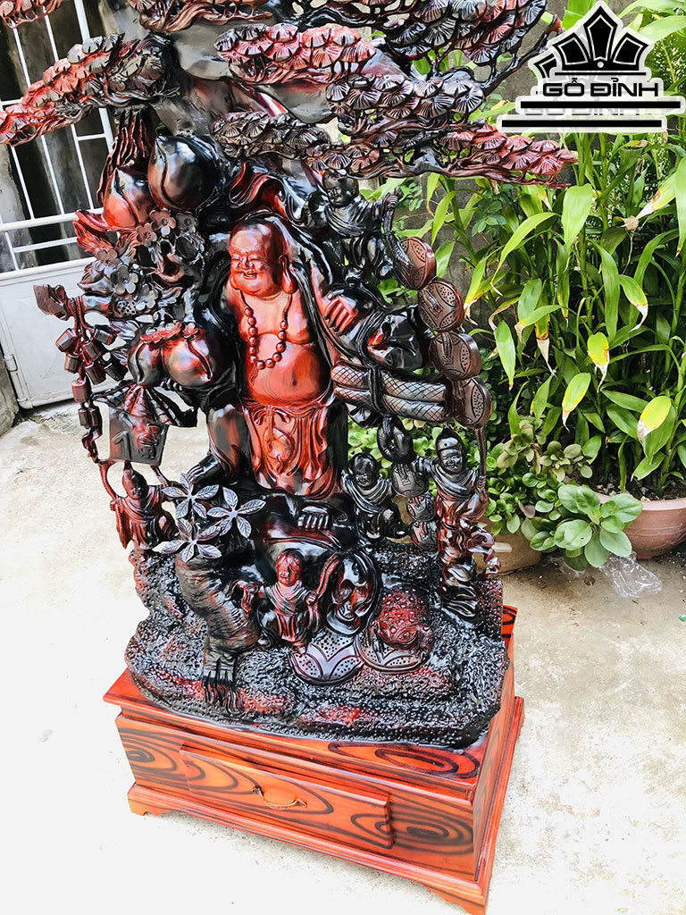 Tượng Phật Di Lặc Ngũ Phúc Ngự Gốc Tùng Gỗ Trắc Cao 158 Ngang 89 Sâu 39 (cm)